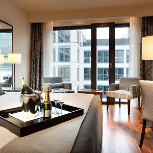 https://eurostars-berlin.find-berlin-hotels.com